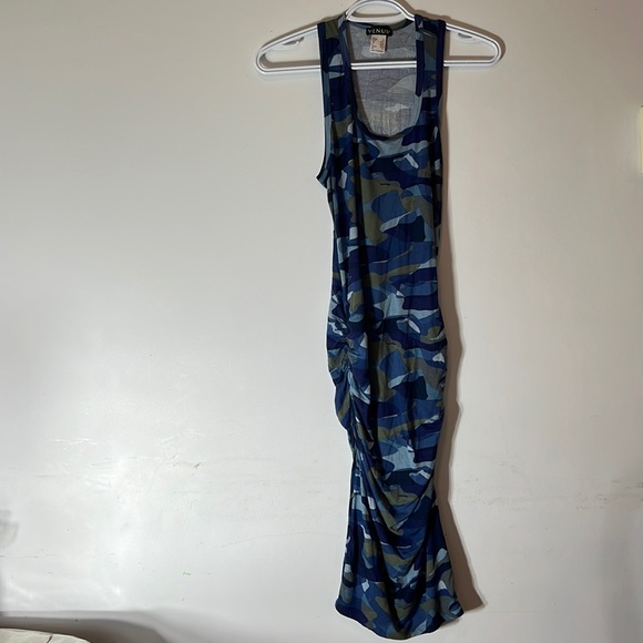 Venus XS Dress - Picture 1 of 2